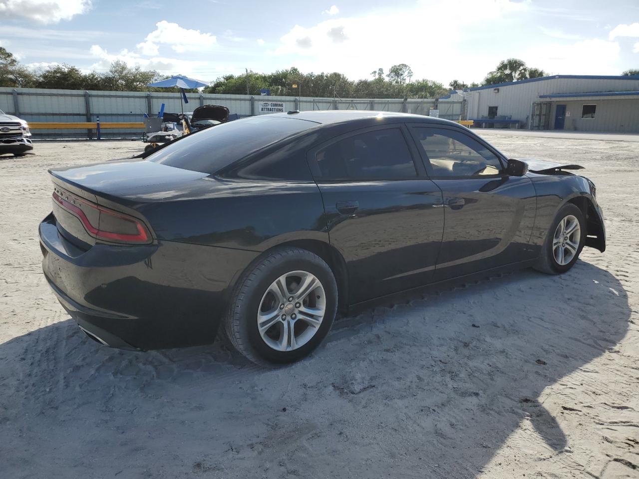 Image 3 of 2015 DODGE CHARGER SE 2015 with VIN 2C3CDXBG6FH870817