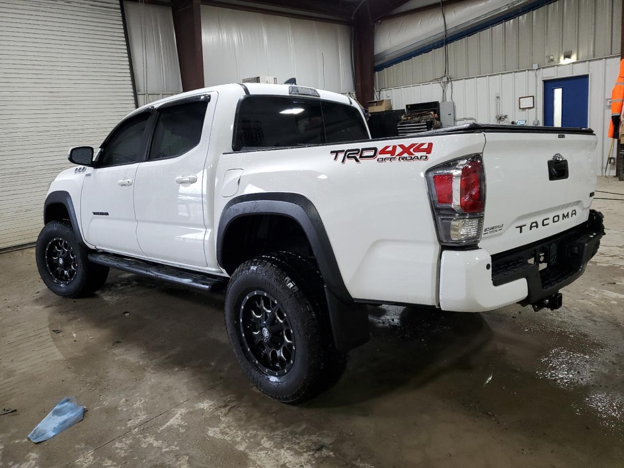 Obraz 2 z 2020 TOYOTA TACOMA DOUBLE CAB 2020 z VIN 3TMCZ5AN0LM309687