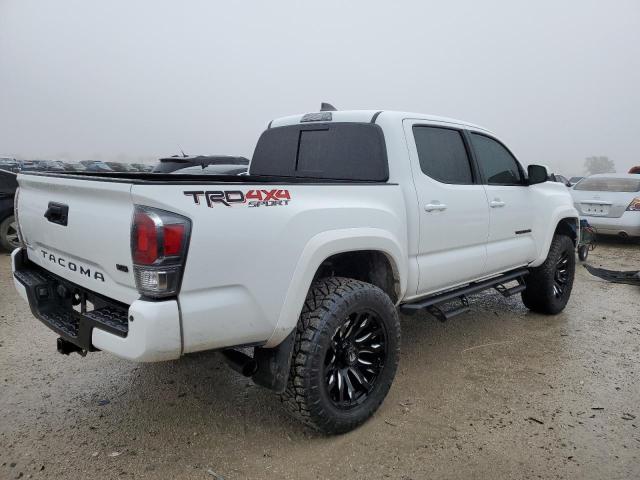 Obraz 3 z 2022 TOYOTA TACOMA DOUBLE CAB 2022 z VIN 3TMCZ5AN7NM474252