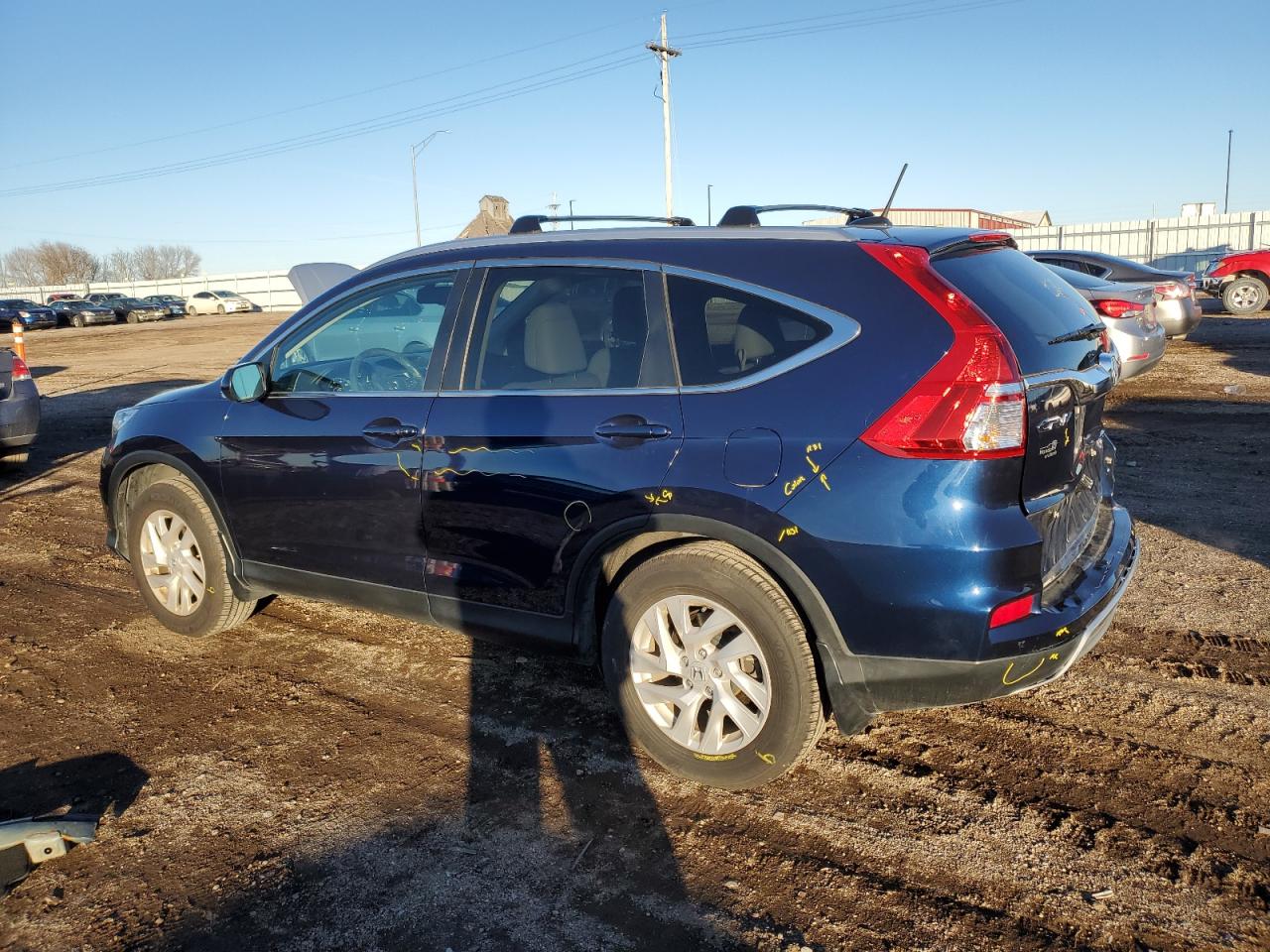 Image 2 of 2015 HONDA CR-V EXL 2015 with VIN 2HKRM4H71FH645613