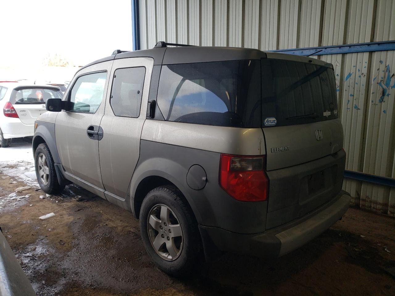 Image 2 of 2003 HONDA ELEMENT EX 2003 with VIN 5J6YH17503L002637