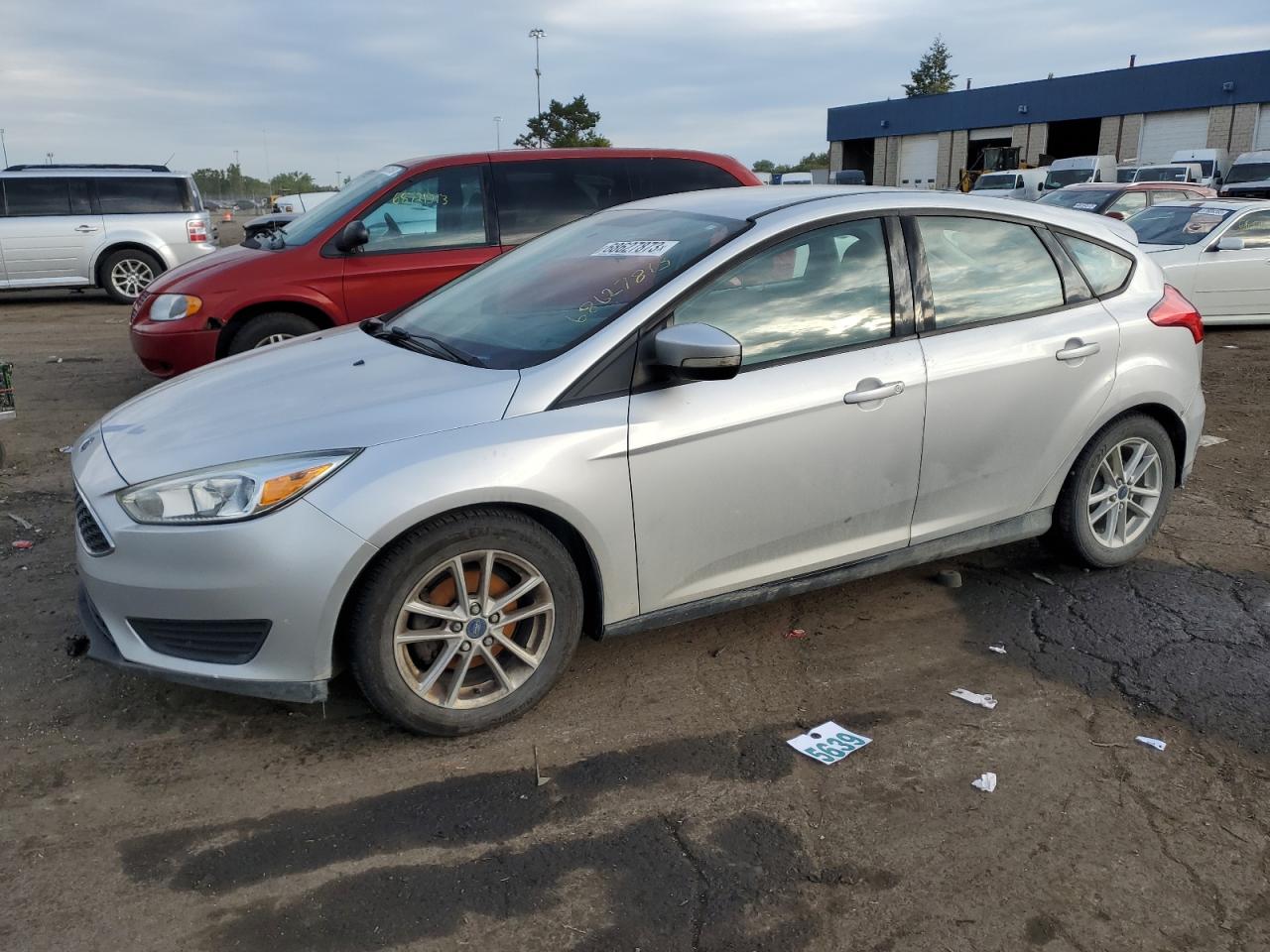 Изображение 1 2015 FORD FOCUS SE 2015 с VIN 1FADP3K26FL313144