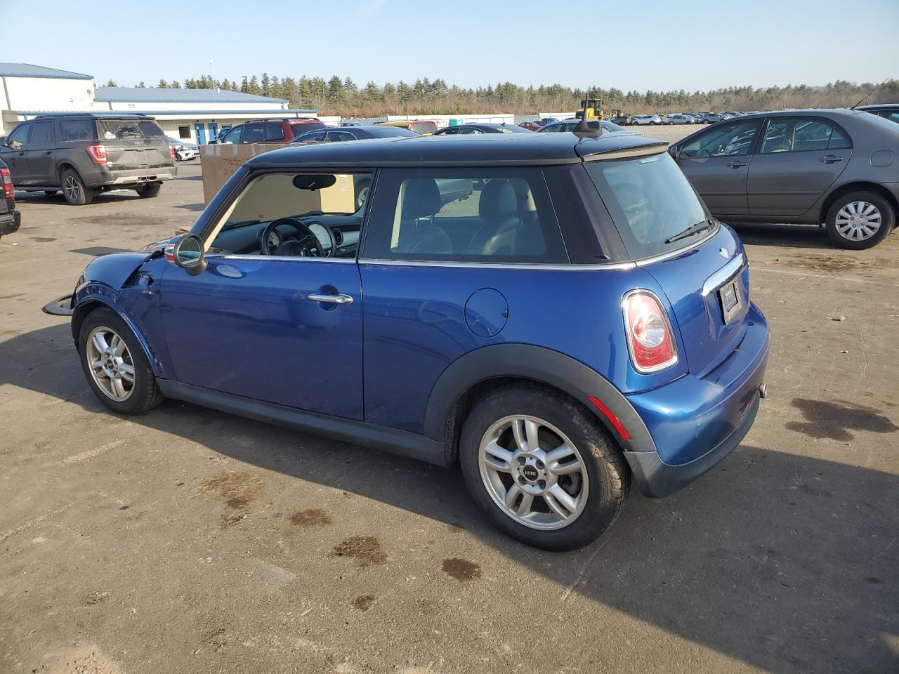 Image 2 of 2012 MINI COOPER  2012 with VIN WMWSU3C53CT185568