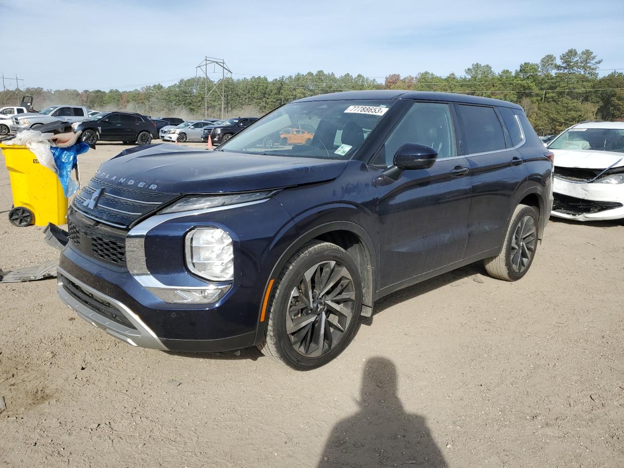 2023 MITSUBISHI OUTLANDER SE 2023 image