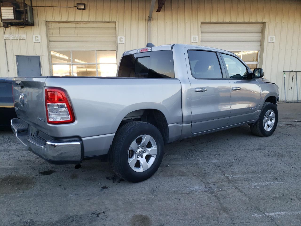 Obraz 3 z 2019 RAM 1500 BIG HORN/LONE STAR 2019 z VIN 1C6RRFFG5KN711839