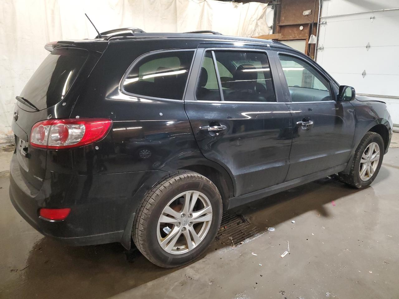 Image 3 of 2012 HYUNDAI SANTA FE LIMITED 2012 with VIN 5XYZKDAG9CG098559