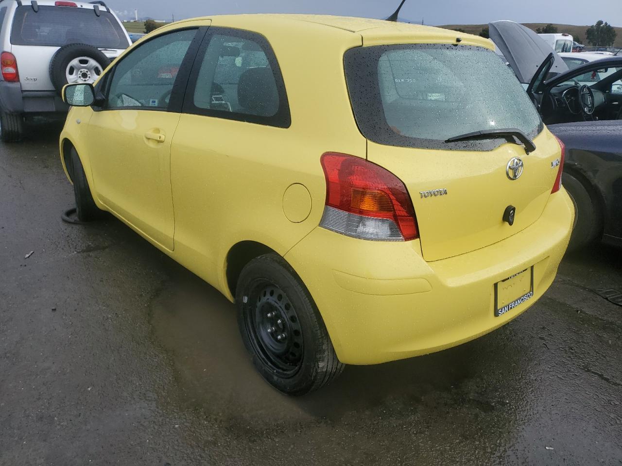 Obraz 2 z 2009 TOYOTA YARIS  2009 z VIN JTDJT903995254851