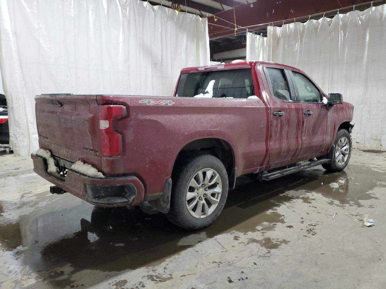 Изображение 3 2020 CHEVROLET SILVERADO K1500 CUSTOM 2020 с VIN 1GCRYBEK7LZ204932