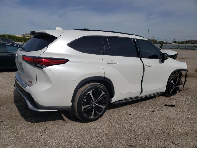 Obraz 3 z 2022 TOYOTA HIGHLANDER XSE 2022 z VIN 5TDLZRAH3NS115515