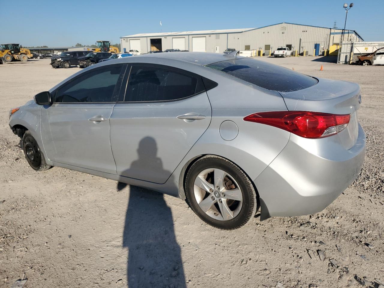 Изображение 2 2013 HYUNDAI ELANTRA GLS 2013 с VIN 5NPDH4AE4DH294345