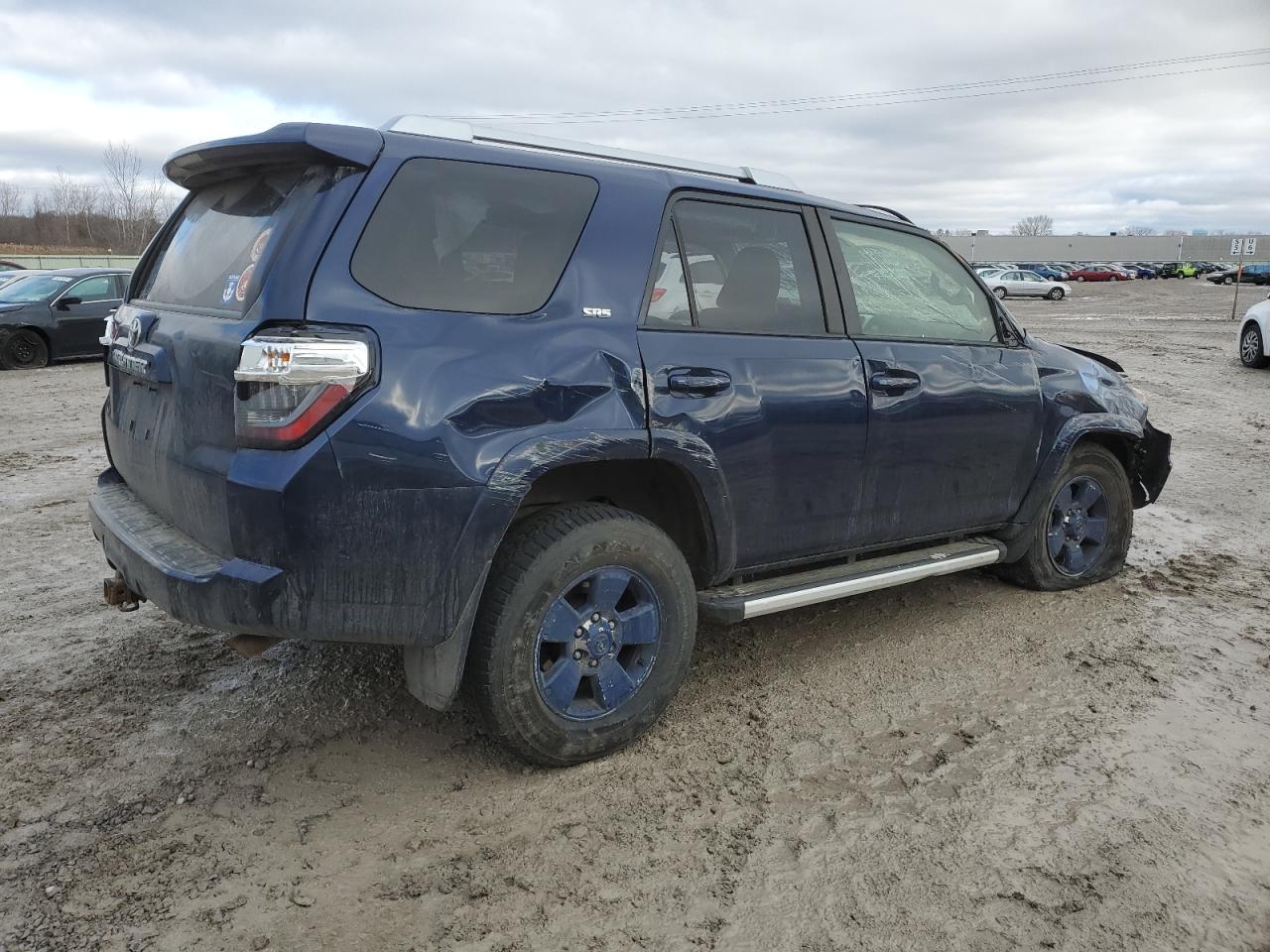 Изображение 3 2016 TOYOTA 4RUNNER SR5/SR5 PREMIUM 2016 с VIN JTEBU5JR6G5298392