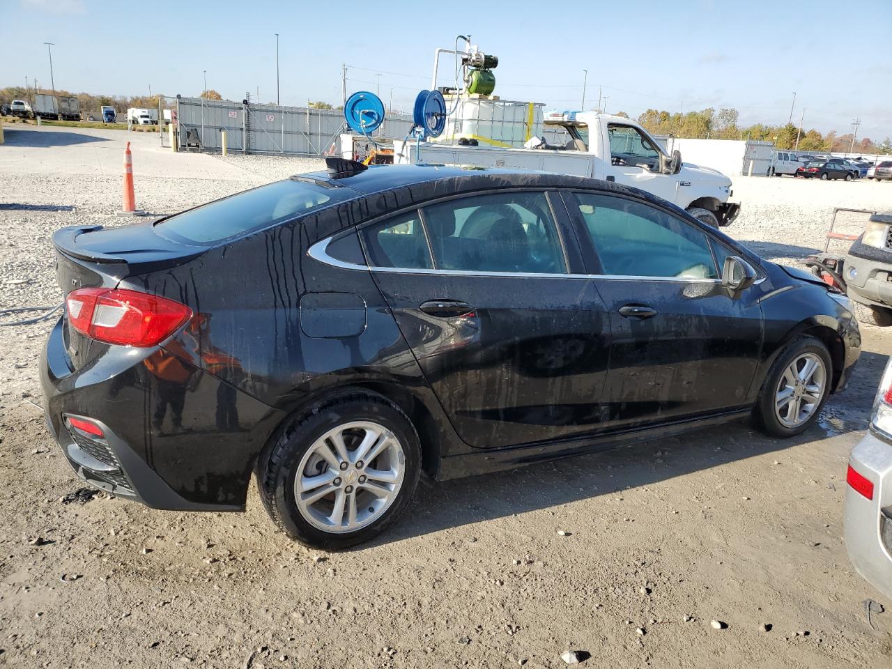 Изображение 3 2018 CHEVROLET CRUZE LT 2018 с VIN 1G1BE5SM6J7233759