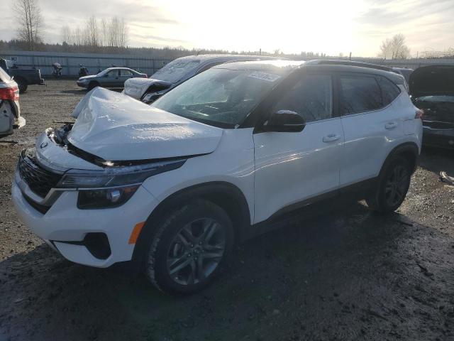 Изображение 1 2021 KIA SELTOS S 2021 с VIN KNDEU2AA3M7050160