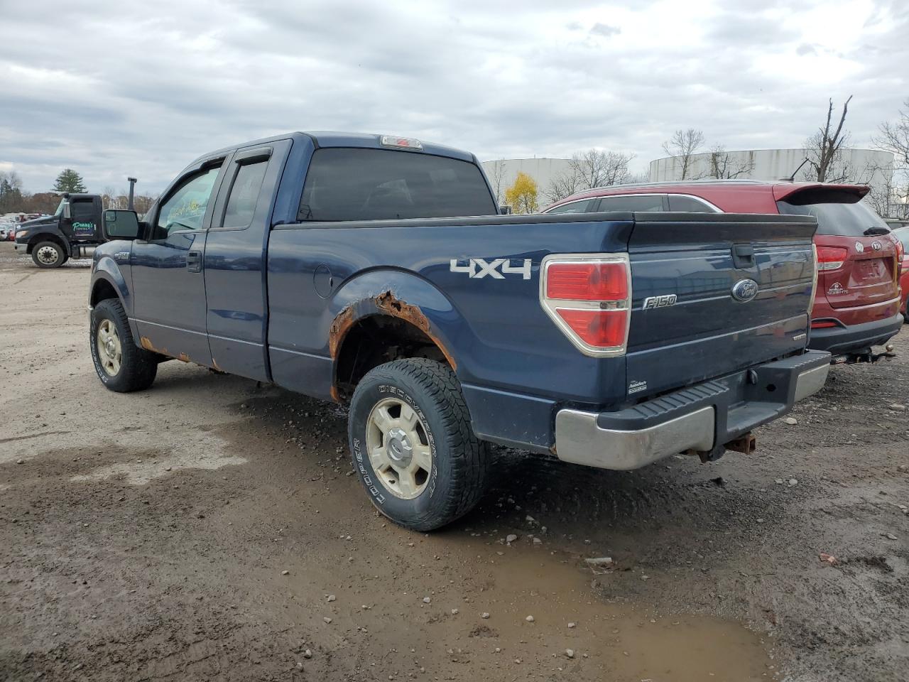 Image 2 of 2013 FORD F150 SUPER CAB 2013 with VIN 1FTFX1EF8DFA84175