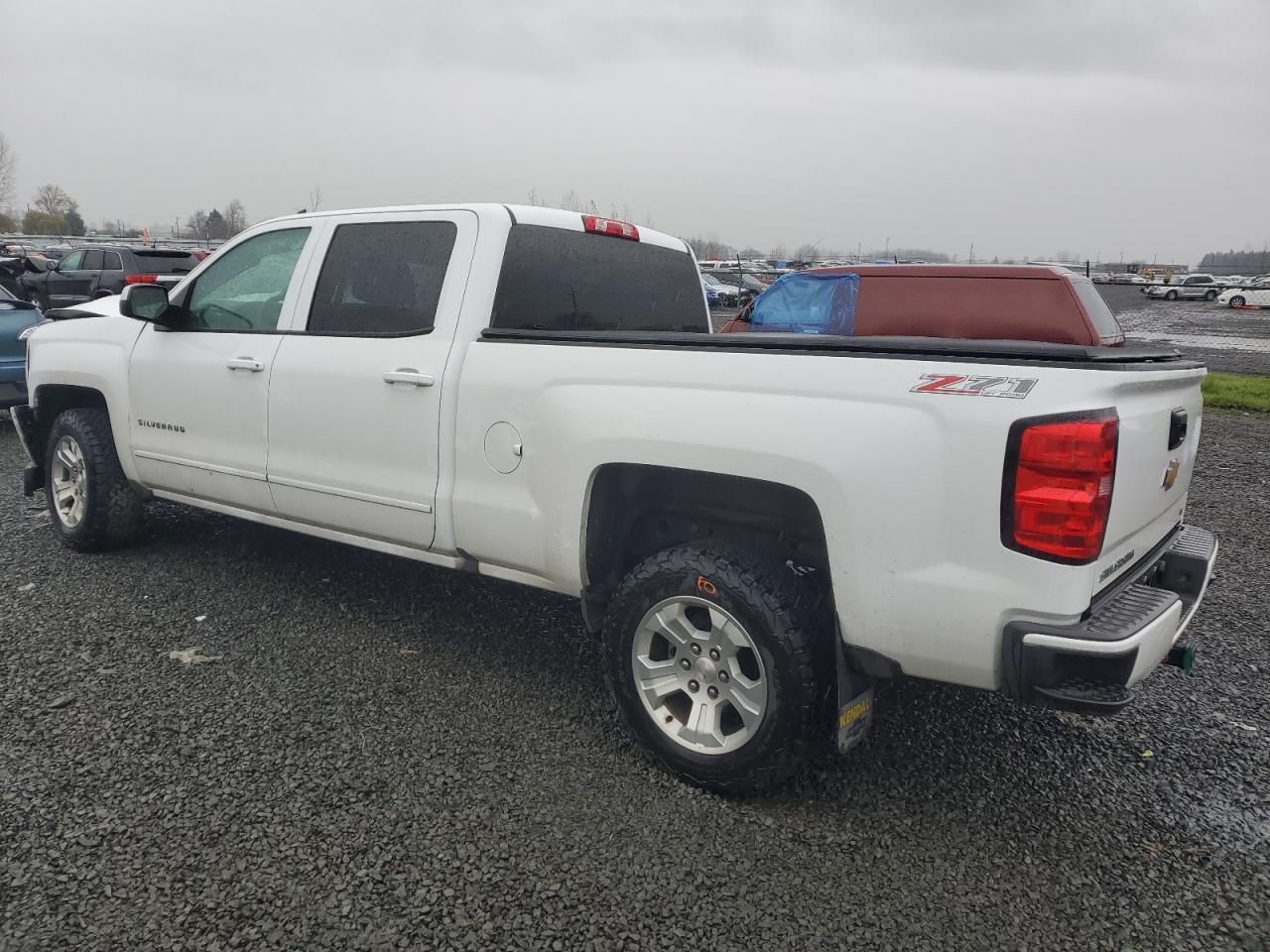 Image 2 of 2017 CHEVROLET SILVERADO K1500 LT 2017 with VIN 1GCUKREC8HF164494