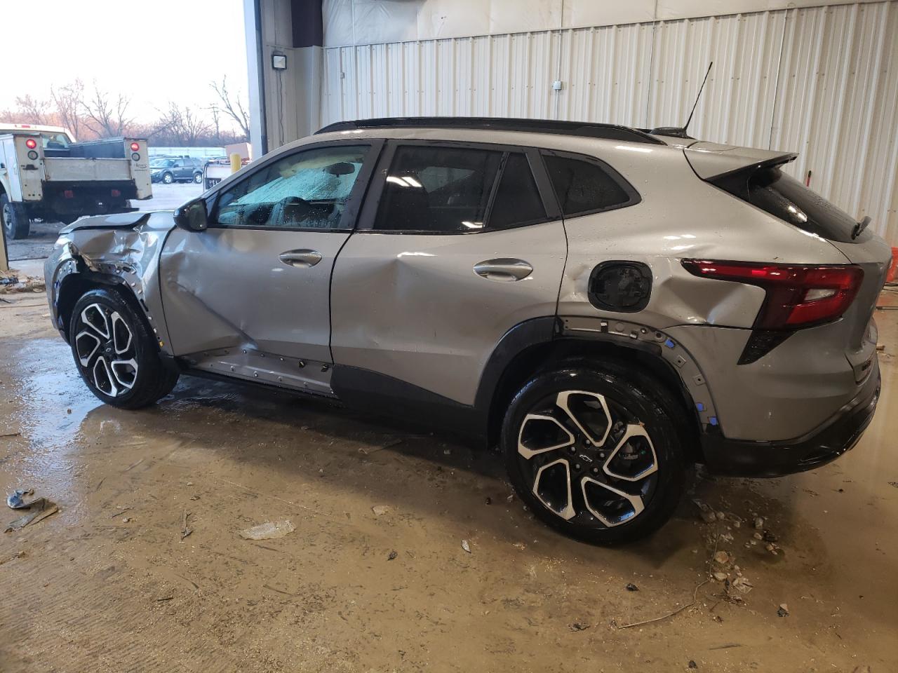 Image 2 of 2024 CHEVROLET TRAX 2RS 2024 with VIN KL77LJE22RC089519