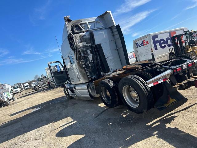 Image 3 of 2019 PETERBILT 579  2019 with VIN 1XPBDP9X2KD612958