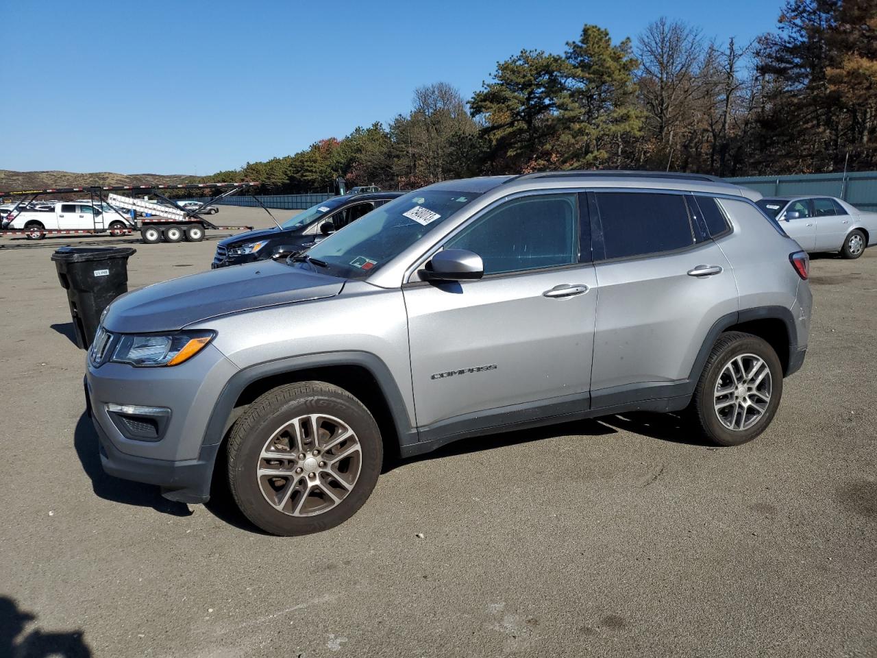 Image 1 of 2018 JEEP COMPASS LATITUDE 2018 with VIN 3C4NJDBB9JT168023