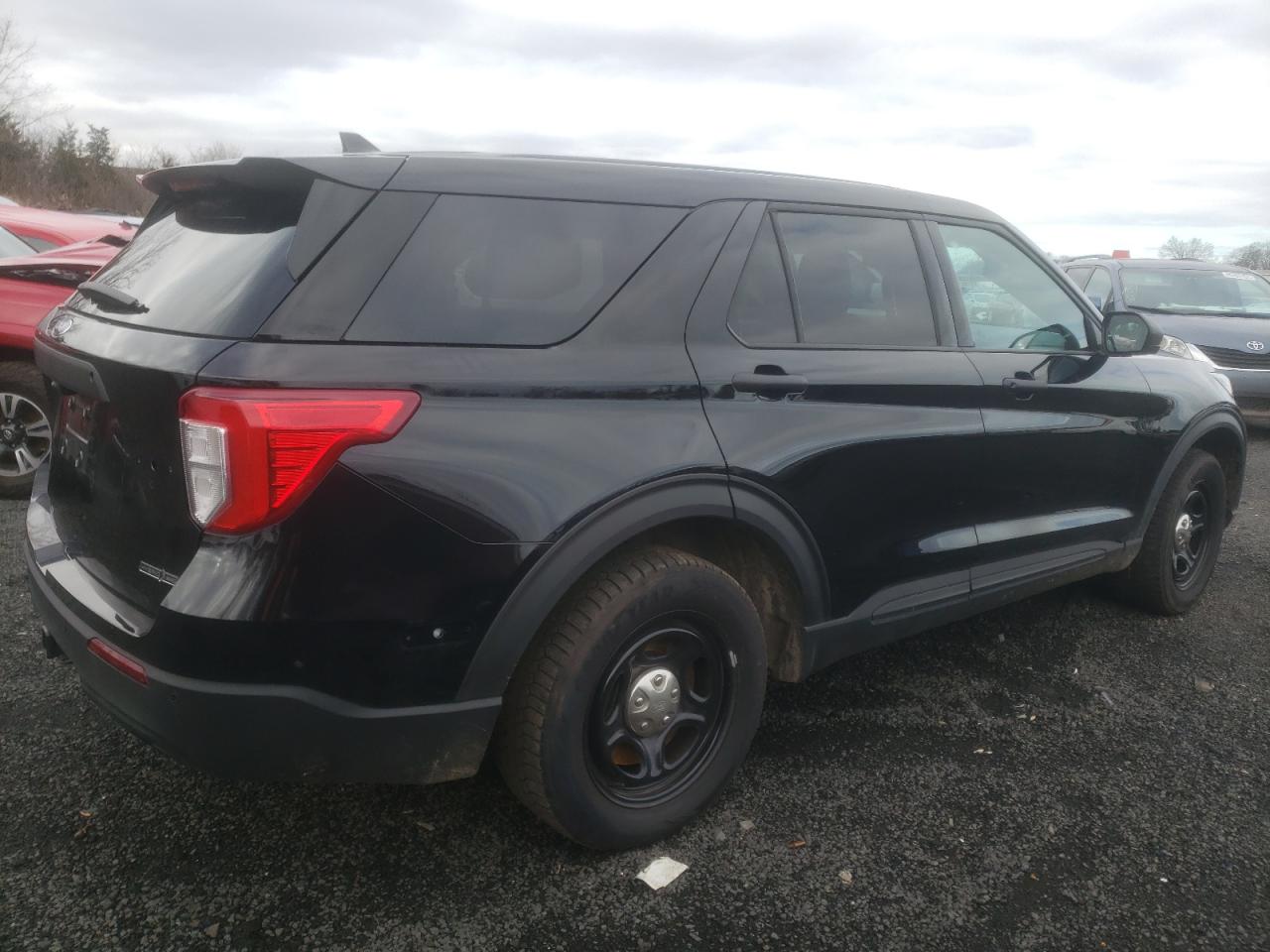 Image 3 of 2023 FORD EXPLORER POLICE INTERCEPTOR 2023 with VIN 1FM5K8AW1PNA03998