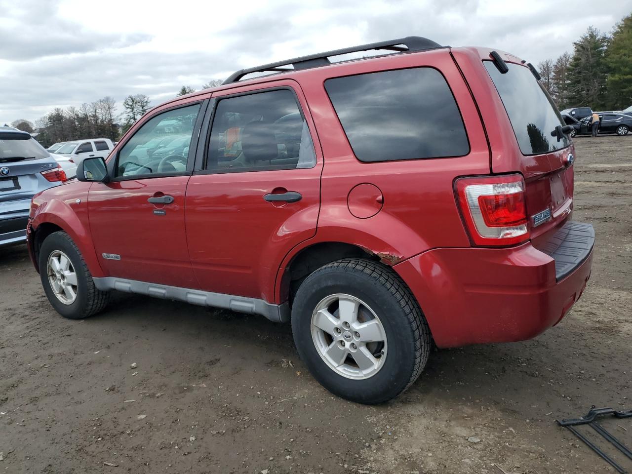 Image 2 of 2008 FORD ESCAPE XLT 2008 with VIN 1FMCU93128KA06596