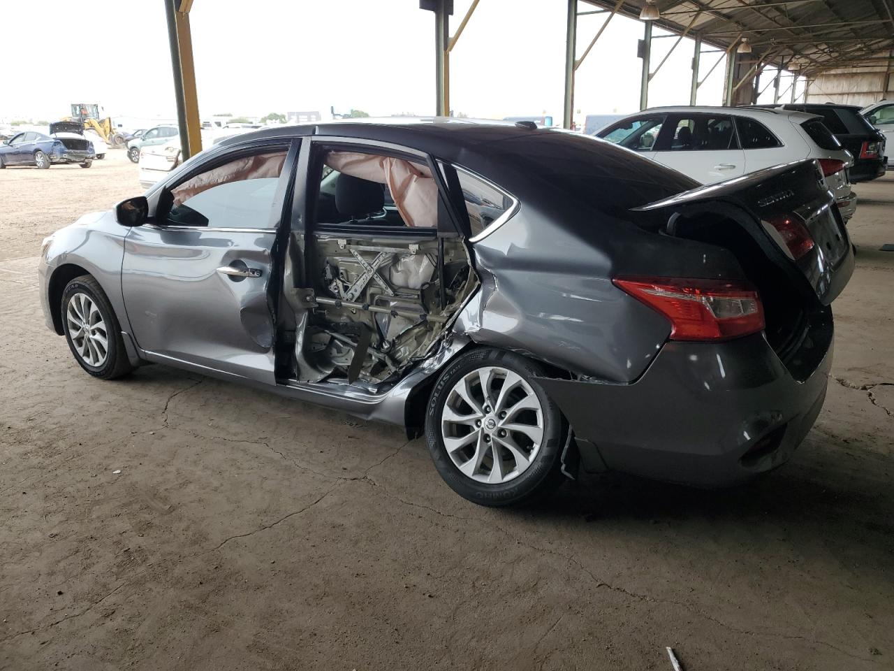 Изображение 2 2018 NISSAN SENTRA S 2018 с VIN 3N1AB7APXJL660556