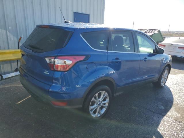 Image 3 of 2017 FORD ESCAPE SE 2017 with VIN 1FMCU0GD1HUC80456