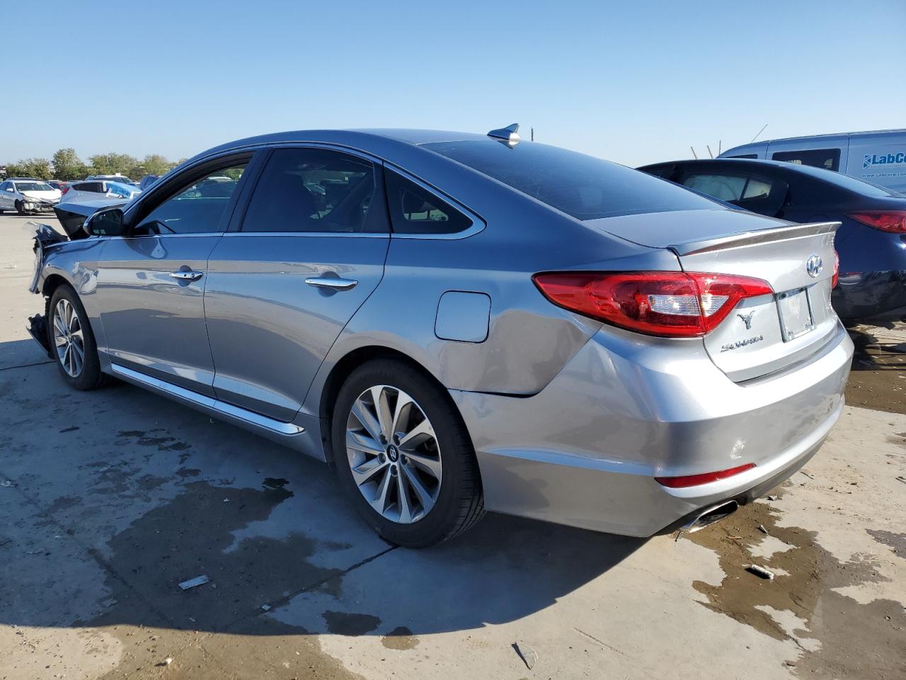 Obraz 2 z 2016 HYUNDAI SONATA SPORT 2016 z VIN 5NPE34AFXGH420644