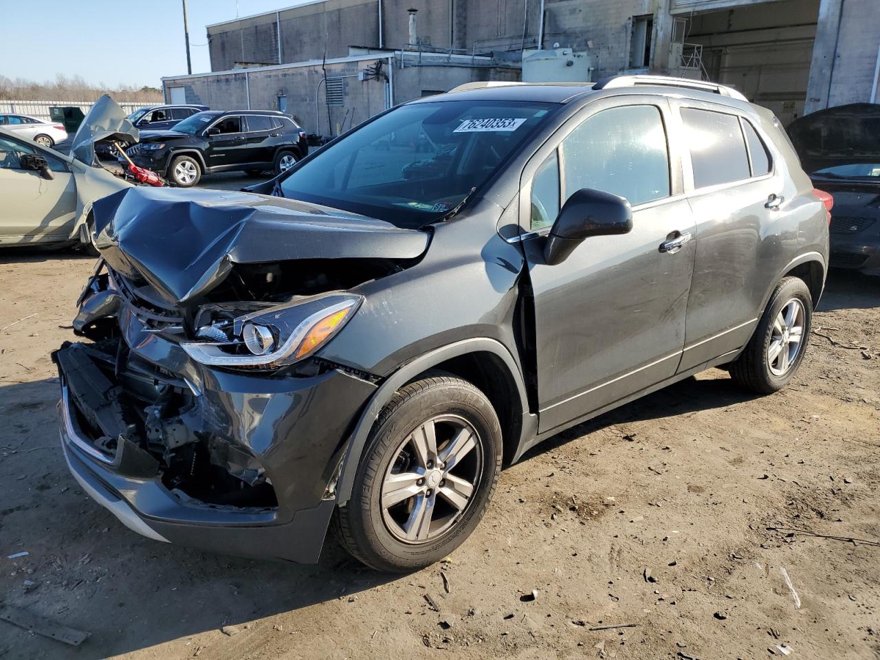 Obraz 1 z 2018 CHEVROLET TRAX 1LT 2018 z VIN 3GNCJPSB1JL388093