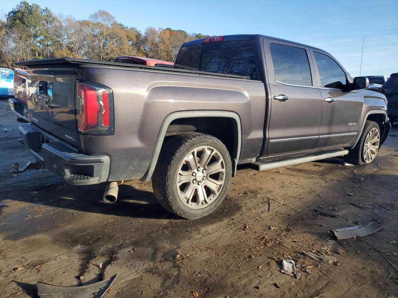 Obraz 3 z 2016 GMC SIERRA K1500 DENALI 2016 z VIN 3GTU2PEC4GG264951