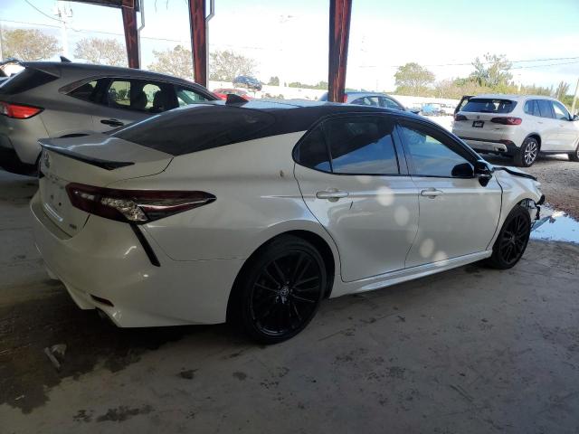 Obraz 3 z 2023 TOYOTA CAMRY XSE 2023 z VIN 4T1K61AK4PU088417