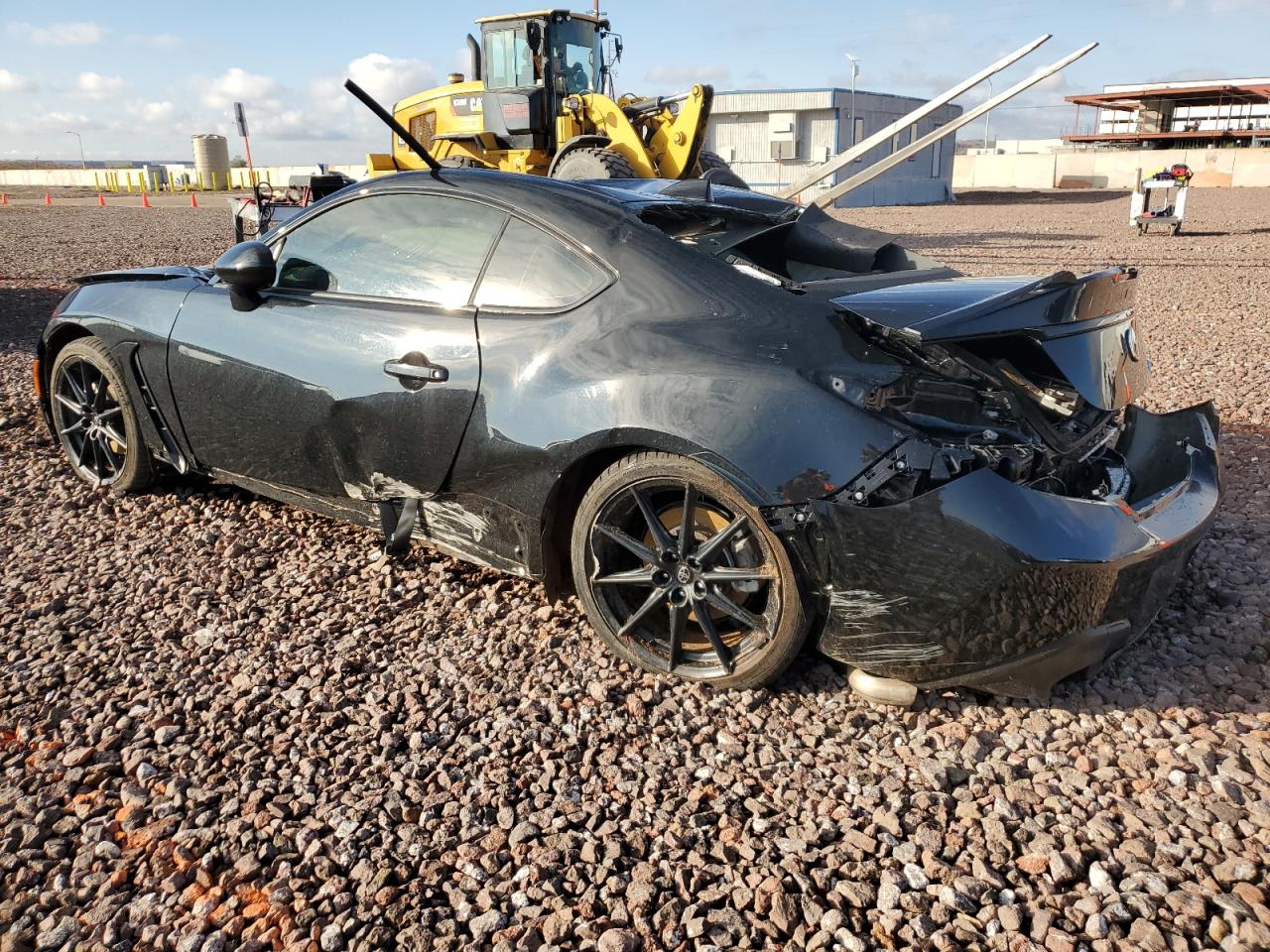 Изображение 2 2023 TOYOTA GR 86 PREMIUM 2023 с VIN JF1ZNBE13P9761719