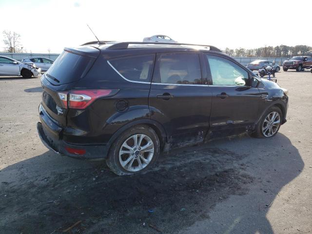 Image 3 of 2017 FORD ESCAPE SE 2017 with VIN 1FMCU9G94HUB08650