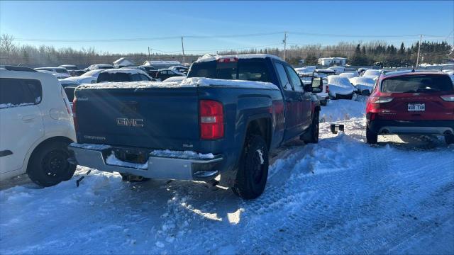 Image 3 of 2017 GMC SIERRA K1500 SLE 2017 with VIN 1GTV2MEC7HZ172429