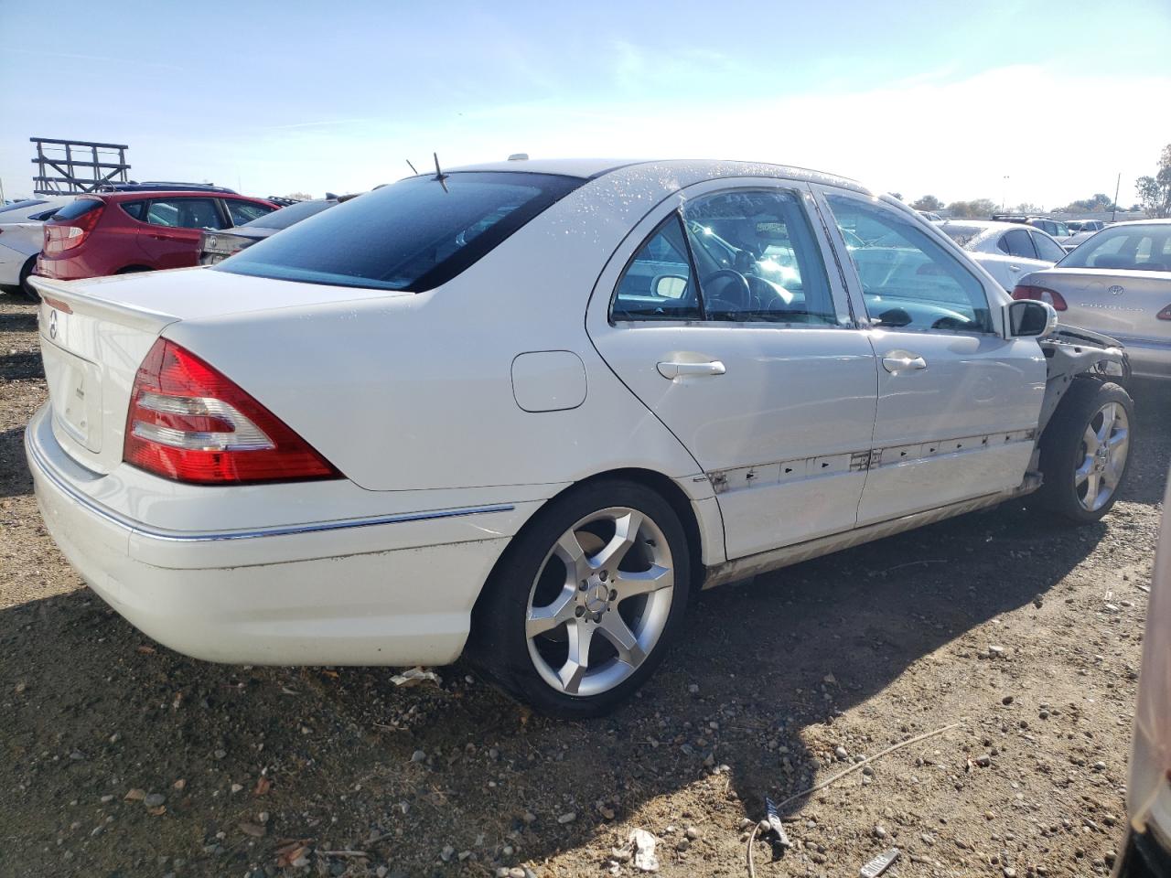 Image 3 of 2007 MERCEDES-BENZ C 230 2007 with VIN WDBRF52H97F884497