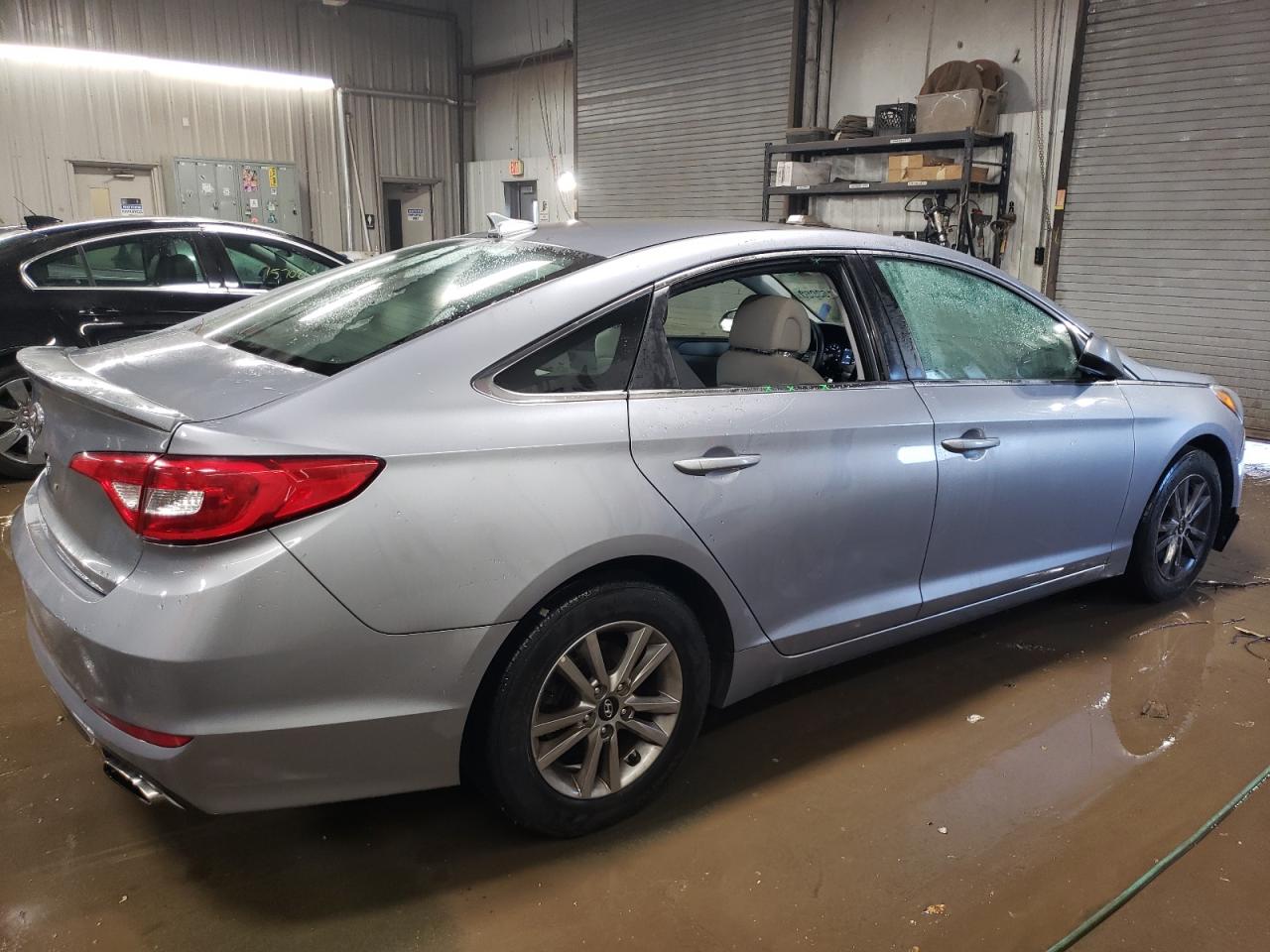 Изображение 3 2016 HYUNDAI SONATA SE 2016 с VIN 5NPE24AFXGH363879