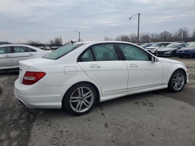 Obraz 3 z 2014 MERCEDES-BENZ C 250 2014 z VIN WDDGF4HB1EG213456