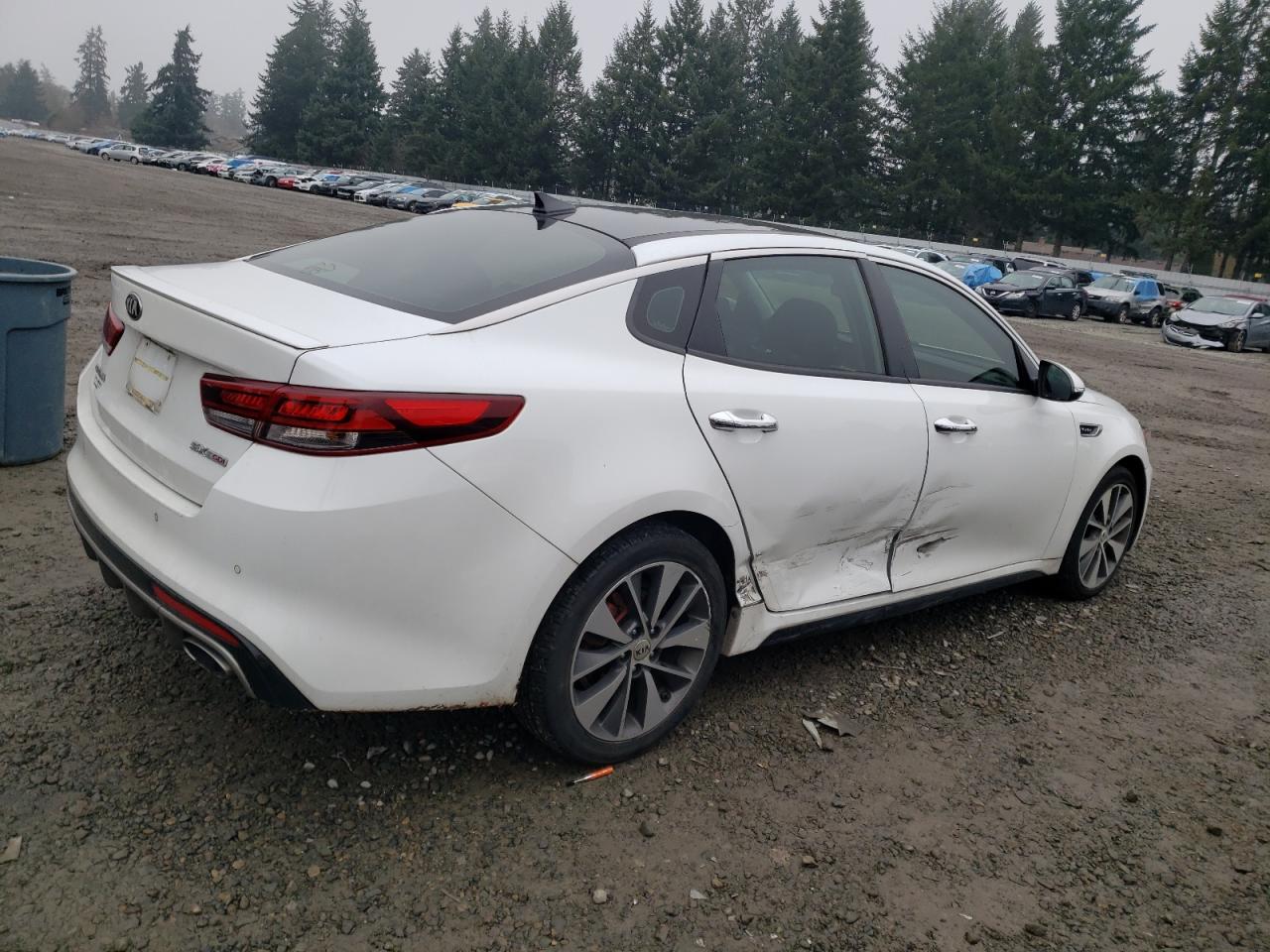 Obraz 3 z 2016 KIA OPTIMA SX 2016 z VIN 5XXGW4L27GG035113