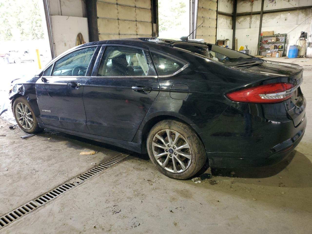 Изображение 2 2017 FORD FUSION SE HYBRID 2017 с VIN 3FA6P0LU0HR356907