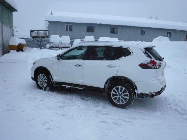 Obraz 2 z 2018 NISSAN ROGUE S 2018 z VIN KNMAT2MV8JP589448