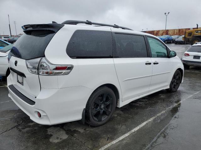 Image 3 of 2020 TOYOTA SIENNA SE 2020 with VIN 5TDXZ3DC6LS054527