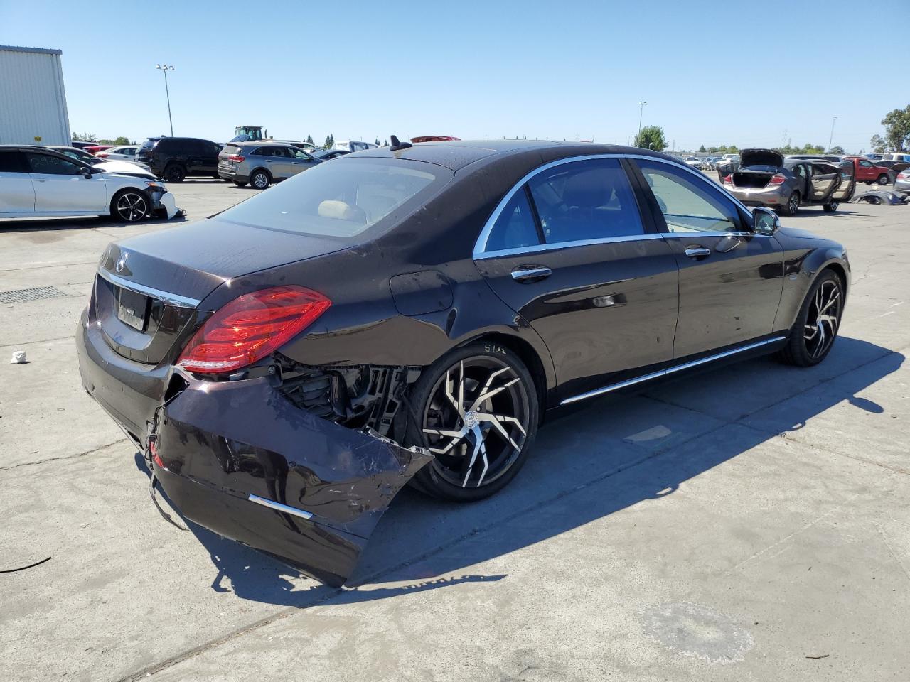 Изображение 3 2017 MERCEDES-BENZ S 550E 2017 с VIN WDDUG6DB7HA293161