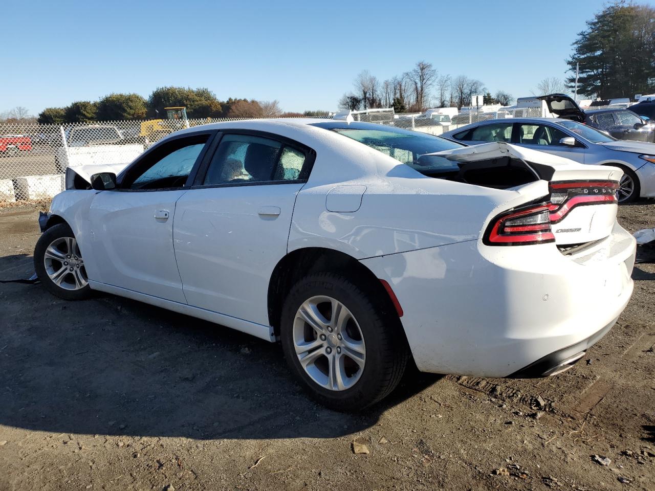 Obraz 2 z 2023 DODGE CHARGER SXT 2023 z VIN 2C3CDXBG6PH515552