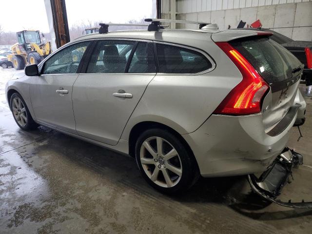 Image 2 of 2016 VOLVO V60 T5 PREMIER 2016 with VIN YV140MEK4G1312954