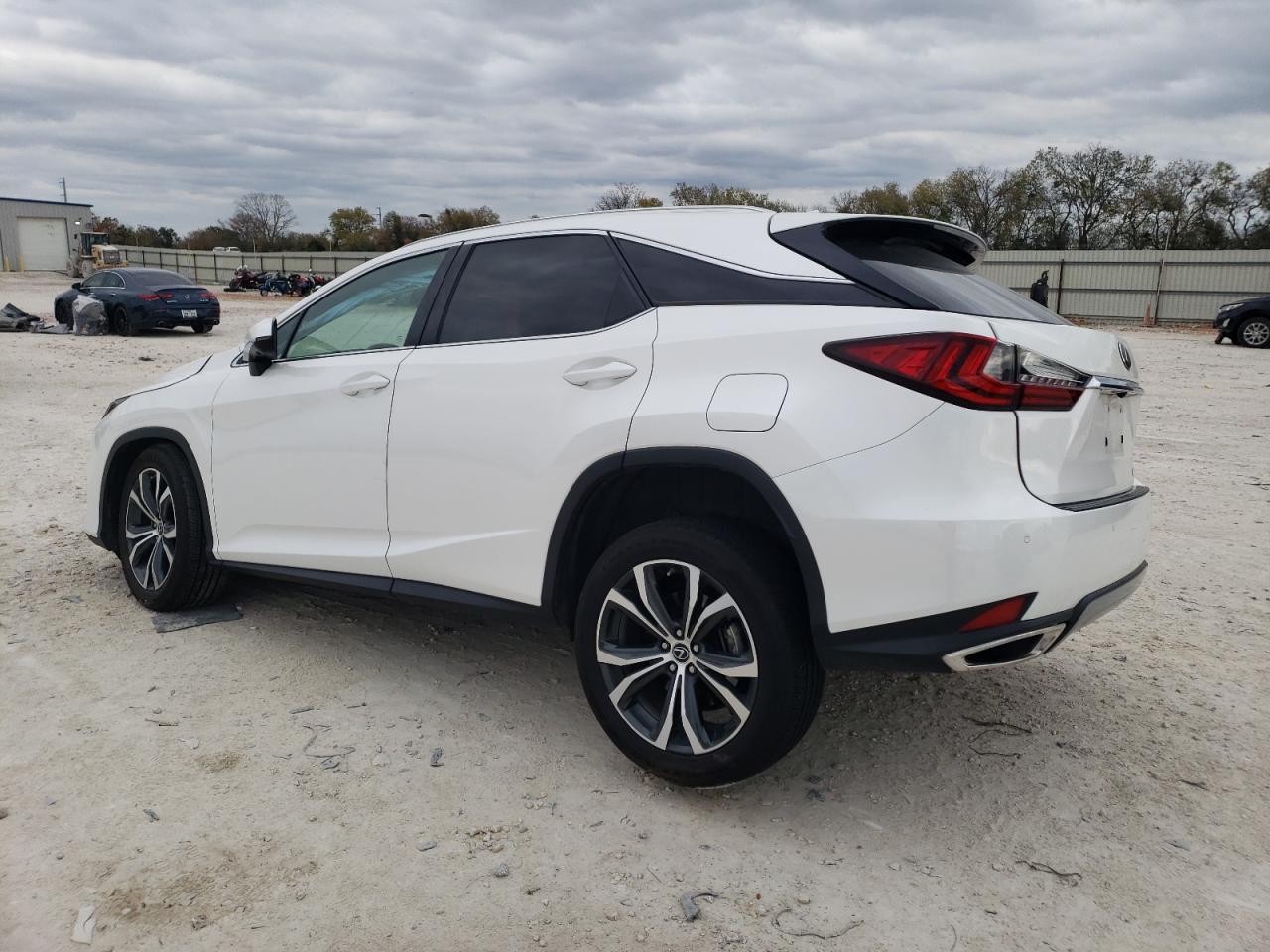 Image 2 of 2021 LEXUS RX 350 2021 with VIN 2T2HZMAA6MC194449