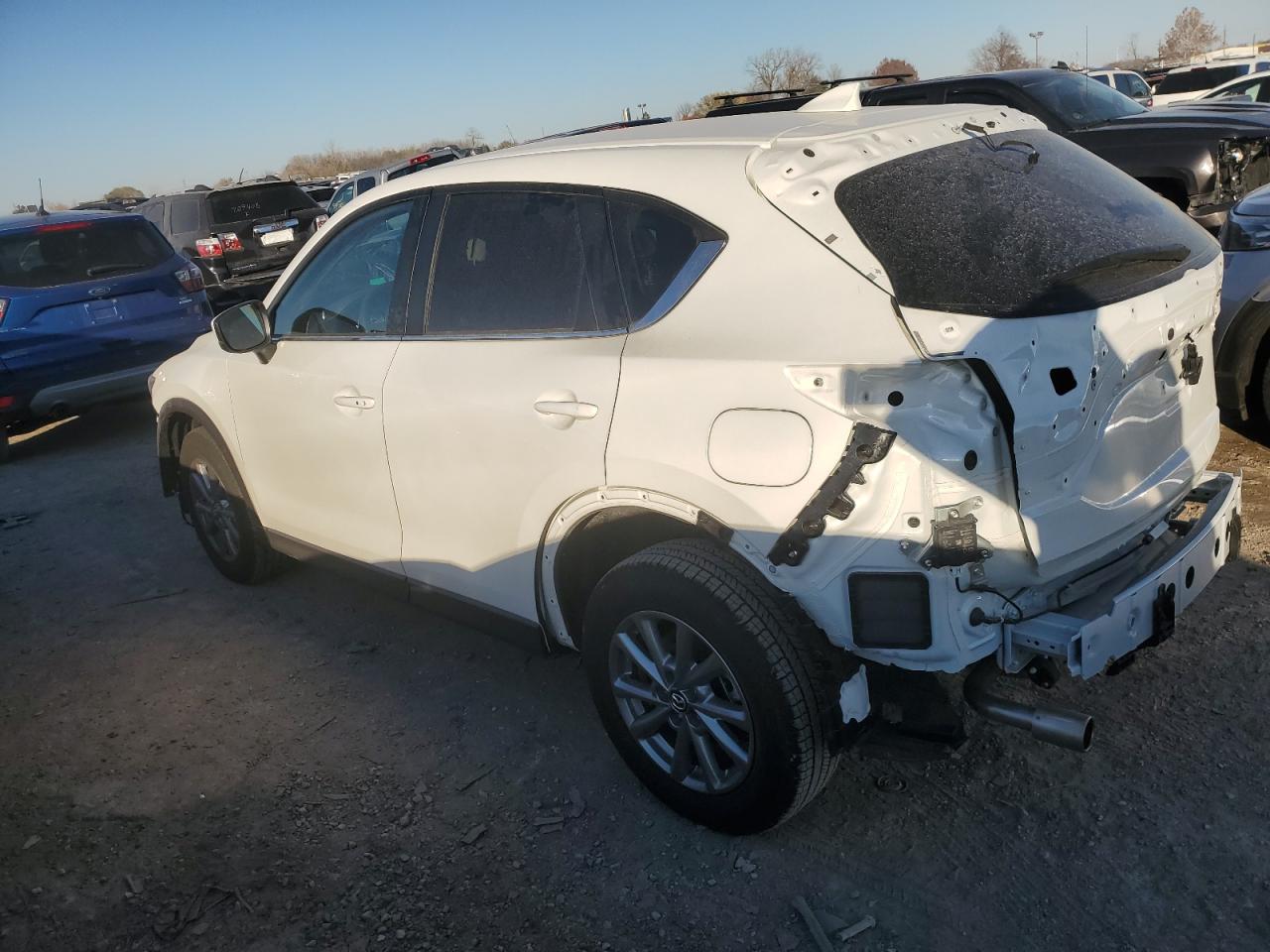Image 2 of 2023 MAZDA CX-5 PREFERRED 2023 with VIN JM3KFBCM4P0270819