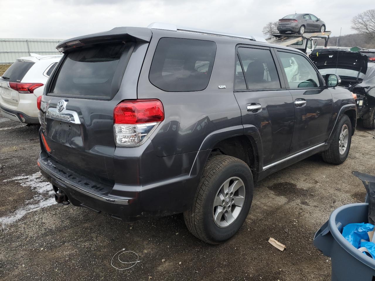 Изображение 3 2010 TOYOTA 4RUNNER SR5 2010 с VIN JTEBU5JR1A5018871