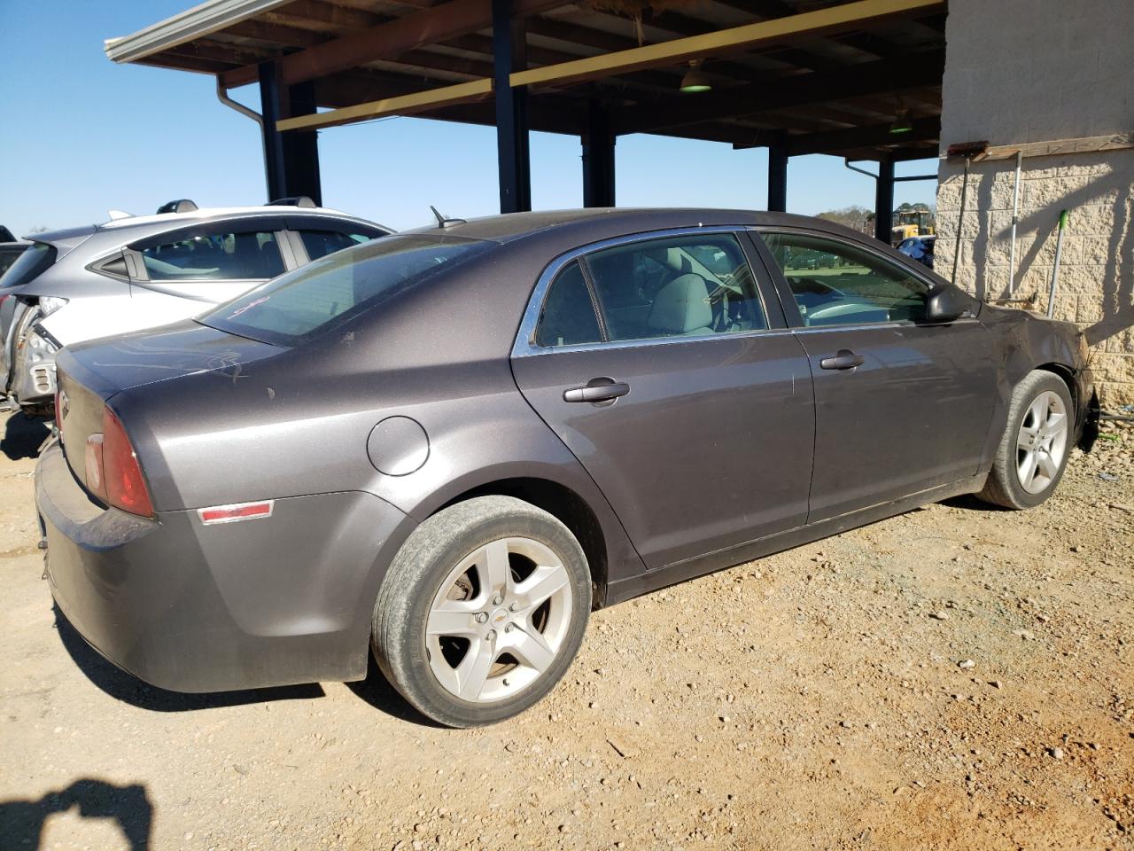 Obraz 3 z 2010 CHEVROLET MALIBU LS 2010 z VIN 1G1ZB5EB9A4150474