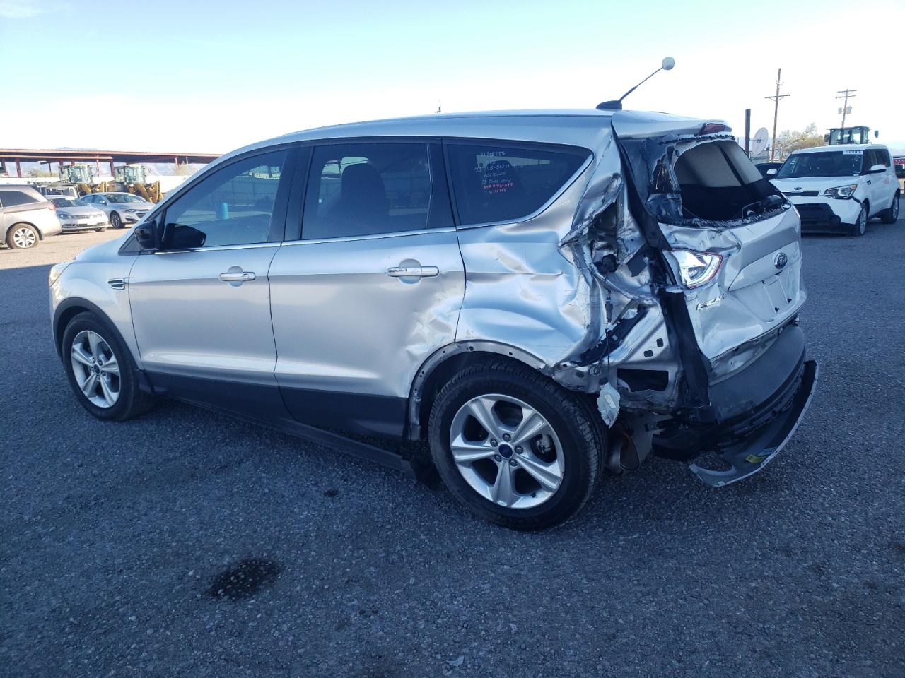 Image 2 of 2015 FORD ESCAPE SE 2015 with VIN 1FMCU0G96FUB95783