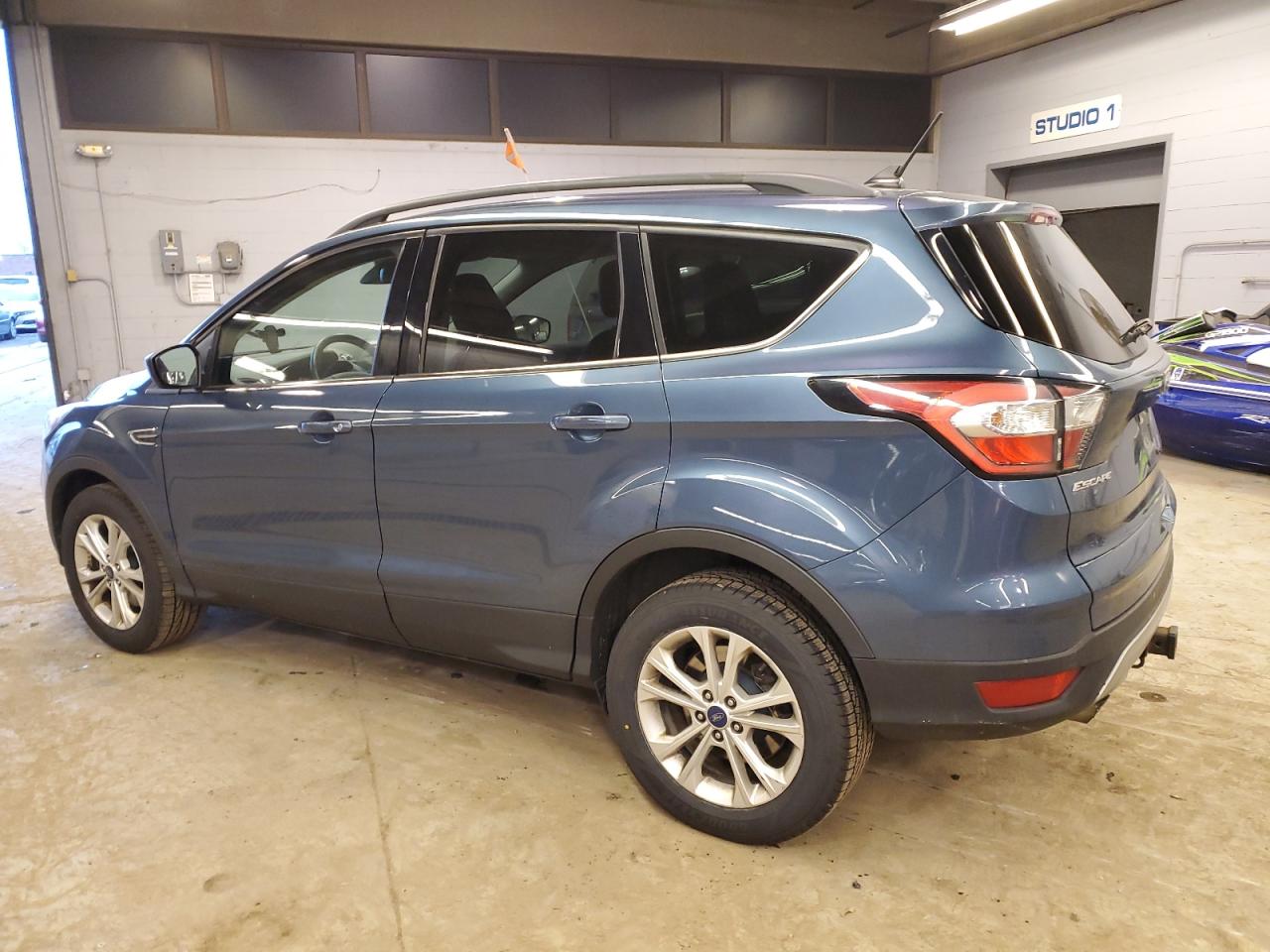 Изображение 2 2018 FORD ESCAPE SEL 2018 с VIN 1FMCU9HD6JUA47567