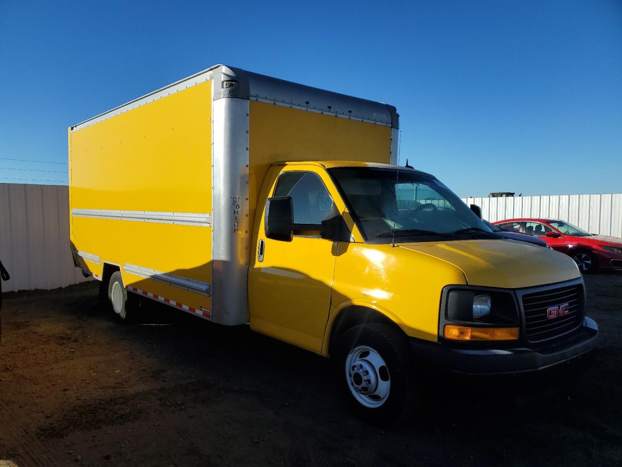 Изображение 2015 GMC SAVANA CUTAWAY G3500 2015